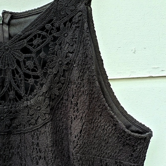 London Times Black Lace Sleeveless Dress - 16 - Picture 4 of 8